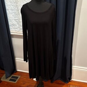 Elegant Black Long Sleeve Dress